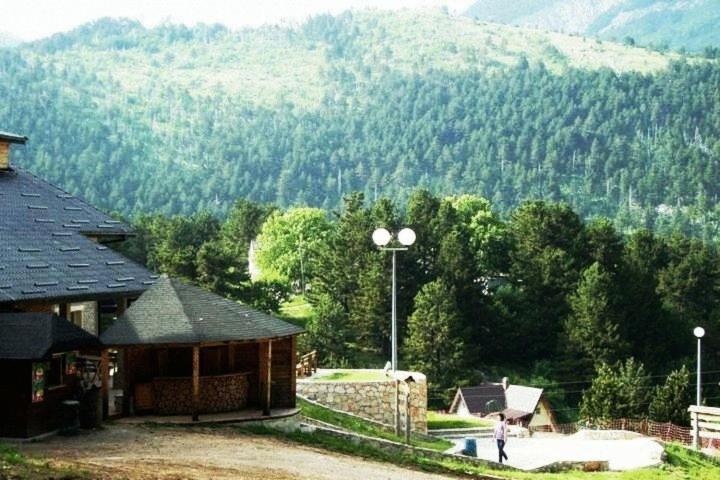 Hotel Snjezna Kuca - Nature Park Of Bosnia Herzegovina Padezina エクステリア 写真