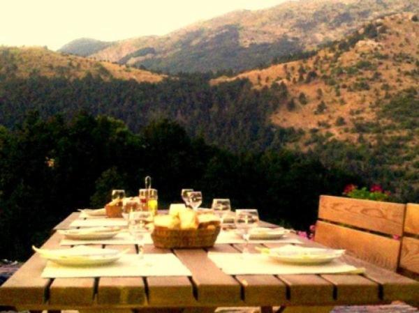 Hotel Snjezna Kuca - Nature Park Of Bosnia Herzegovina Padezina エクステリア 写真