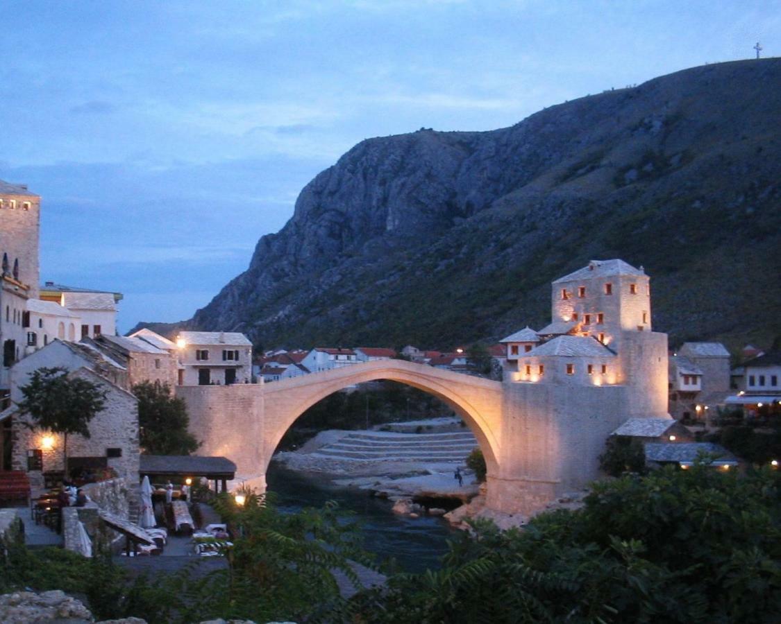 Hotel Snjezna Kuca - Nature Park Of Bosnia Herzegovina Padezina エクステリア 写真